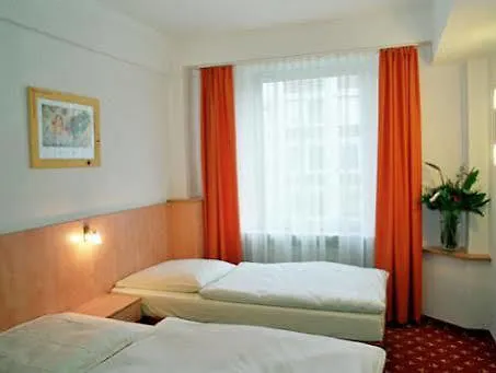 CENTRAL Hotel Duesseldorf Duitsland